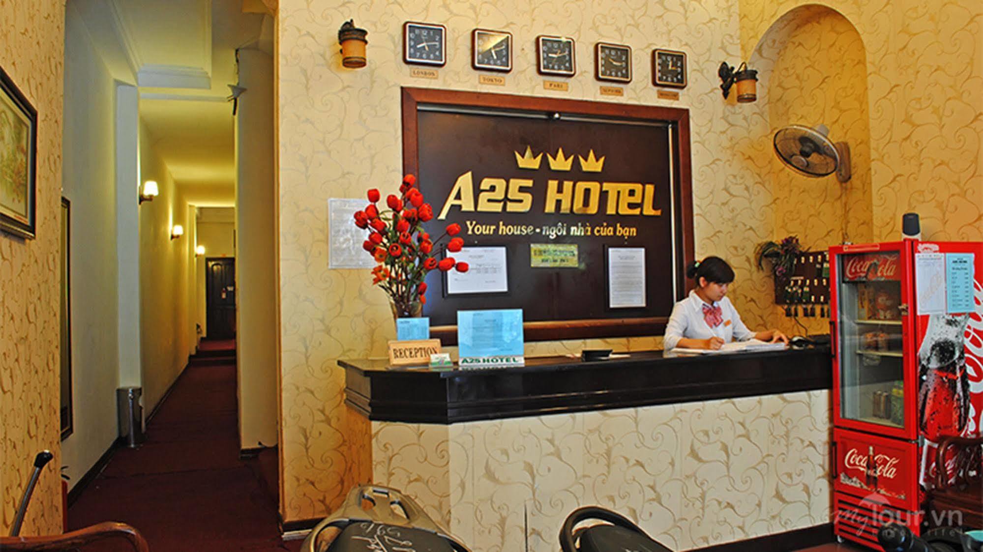 A25 Hotel - 38 Hang Thiec Hanoi Bagian luar foto